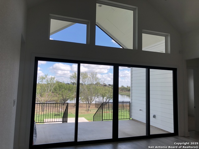 Image 18 of 52 For 8911 Vaca Pass