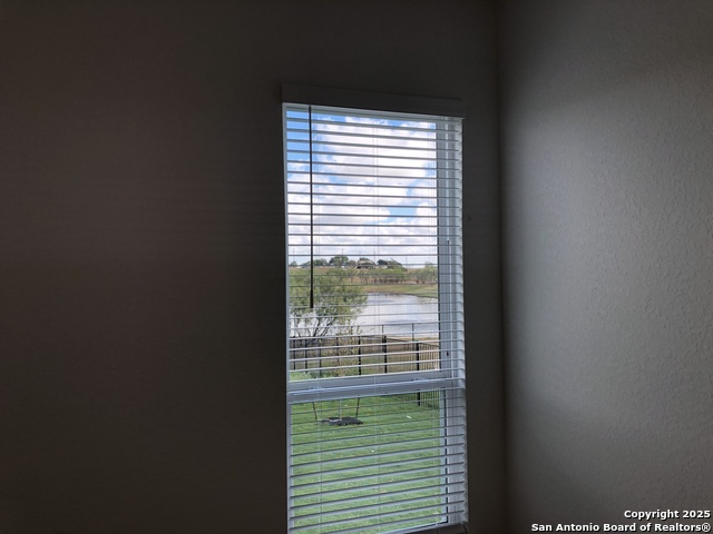 Image 26 of 52 For 8911 Vaca Pass