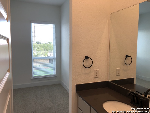 Image 28 of 52 For 8911 Vaca Pass