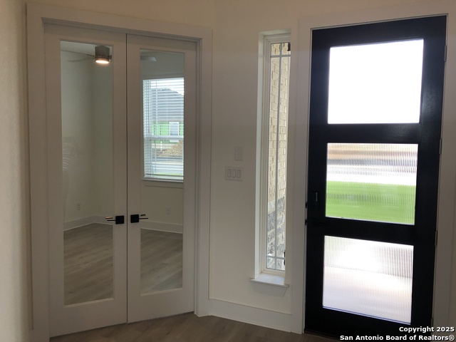 Image 5 of 52 For 8911 Vaca Pass