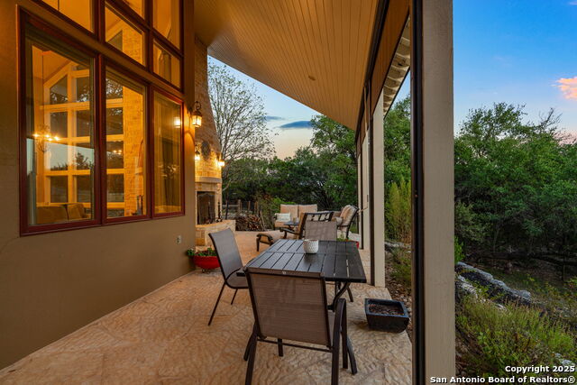 Listing photo id 32 for 23 Nopalito