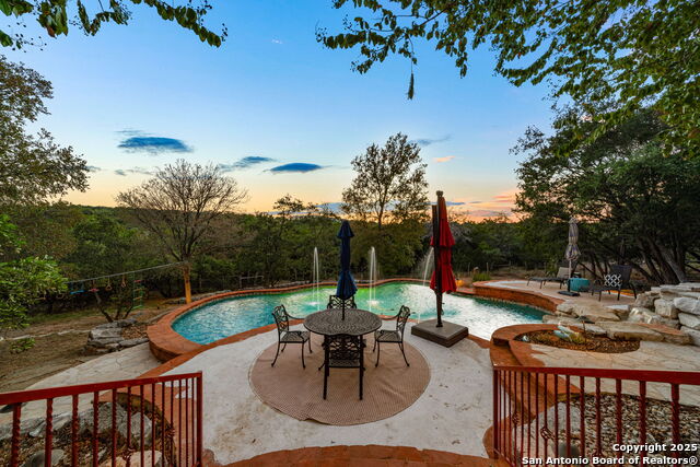 Listing photo id 33 for 23 Nopalito