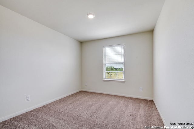 Image 6 of 22 For 15022 Telfaire Meadow