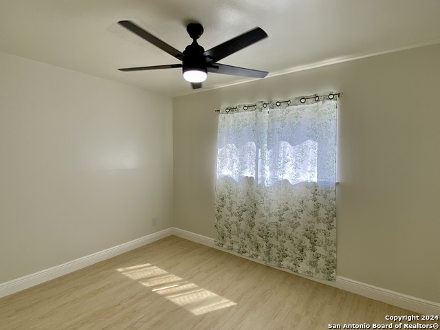 Image 13 of 18 For 4218 Modena Dr