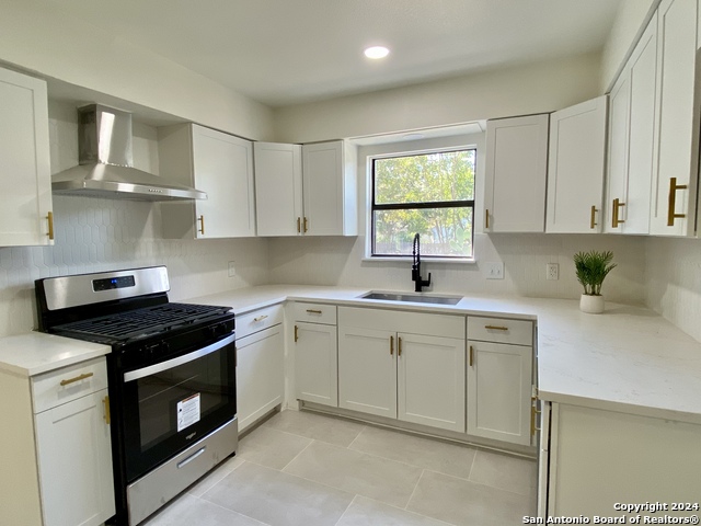 Image 2 of 18 For 4218 Modena Dr