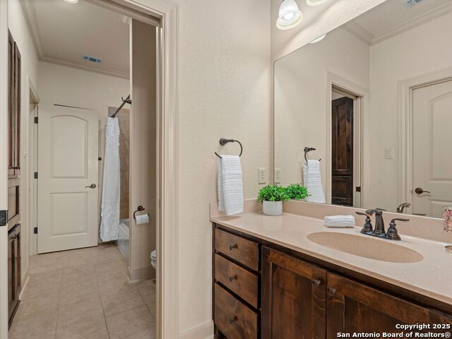 Image 40 of 60 For 1504 Redcloud Peak