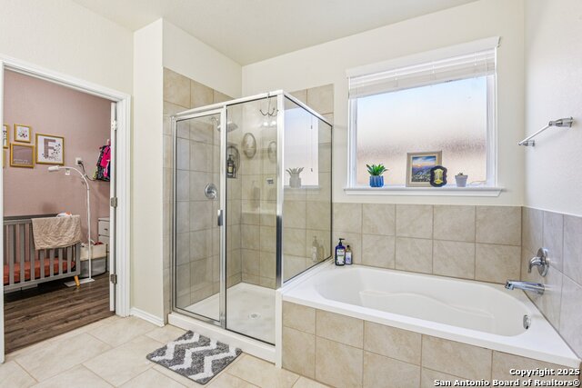 Listing photo id 13 for 8508 Samsel Falls