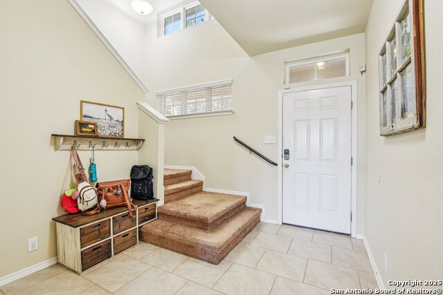 Listing photo id 17 for 8508 Samsel Falls