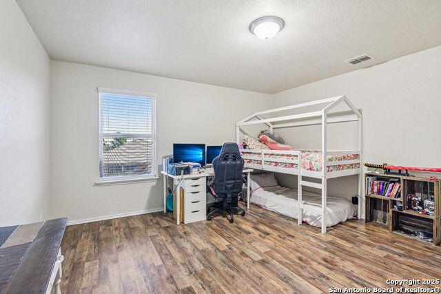 Listing photo id 20 for 8508 Samsel Falls