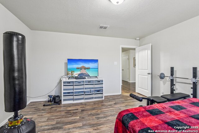 Listing photo id 25 for 8508 Samsel Falls