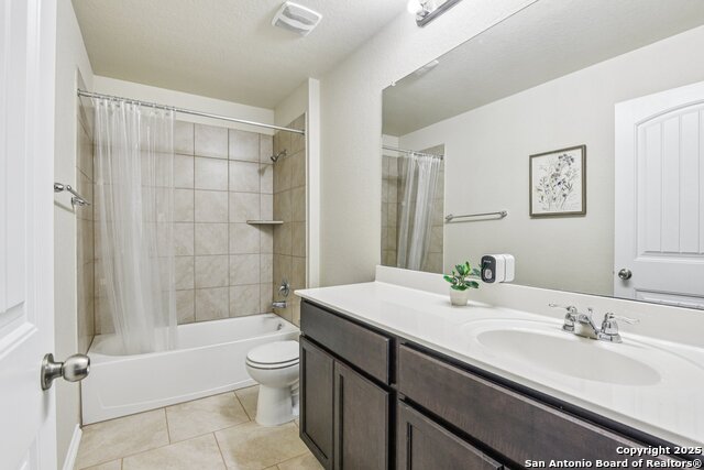 Listing photo id 31 for 8508 Samsel Falls