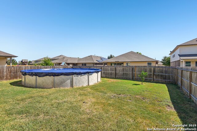 Listing photo id 34 for 8508 Samsel Falls