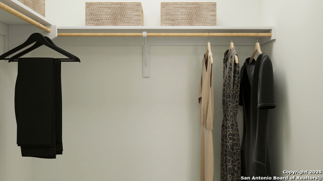 Image 14 of 15 For 10648 Fannin Way