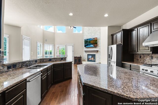 Image 8 of 36 For 7206 Hovingham