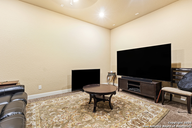 Listing photo id 12 for 228 Wilderness