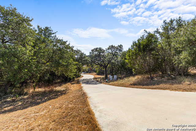 Listing photo id 33 for 228 Wilderness