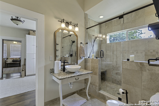 Image 18 of 35 For 406 Tilden