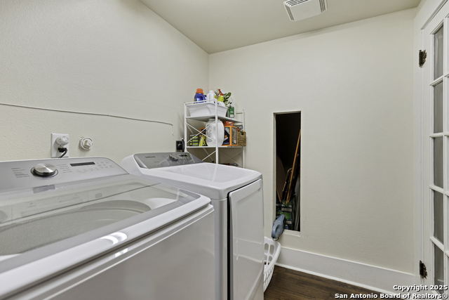 Image 30 of 35 For 406 Tilden