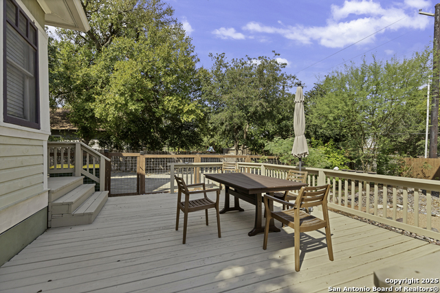 Image 32 of 35 For 406 Tilden