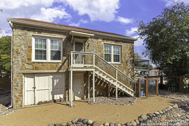 Image 34 of 35 For 406 Tilden