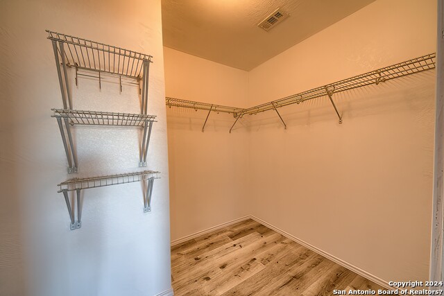 Image 16 of 26 For 332 Willow View