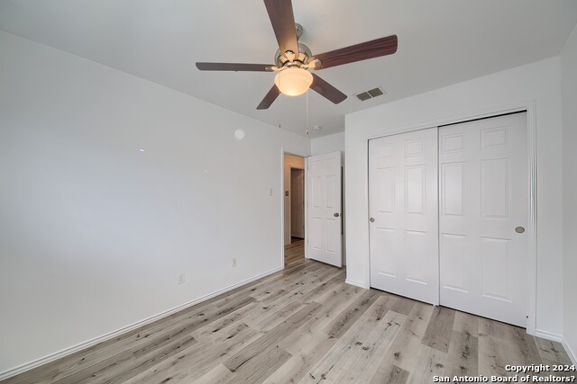 Image 21 of 26 For 332 Willow View