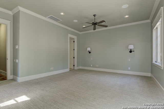 Listing photo id 10 for 7238 Seidel