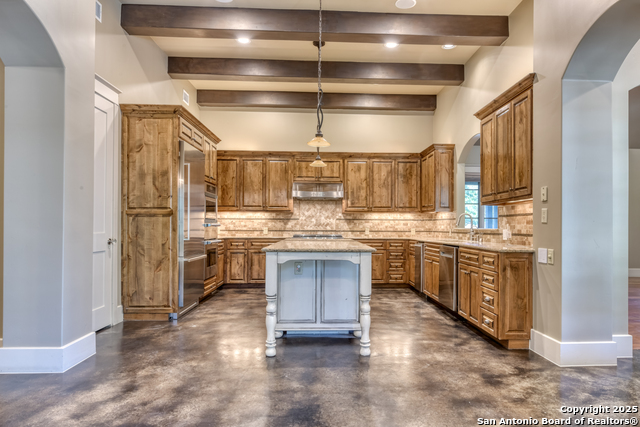 Listing photo id 19 for 7238 Seidel