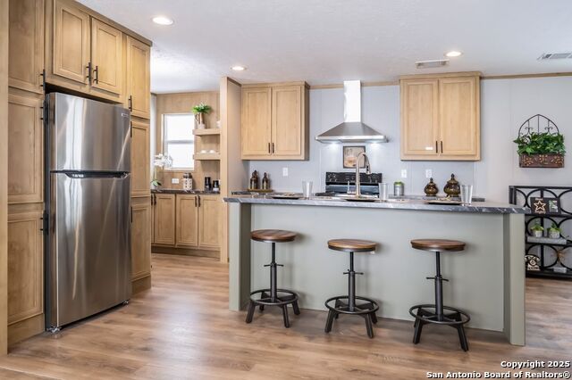 Details for 140 Syrah St, La Vernia, TX 78121