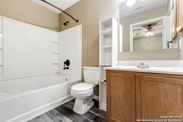 Image 19 of 27 For 21007 Liatris Lane