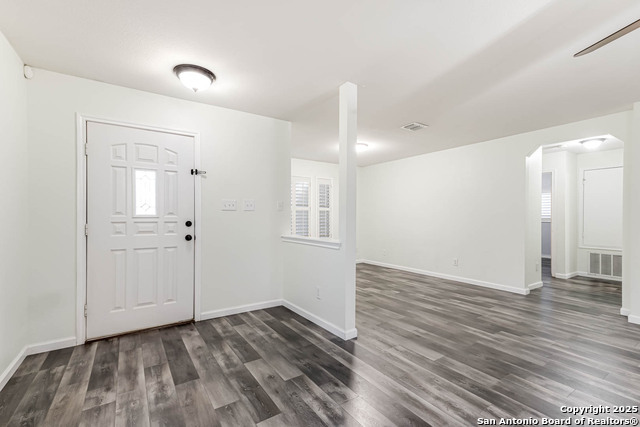 Image 5 of 27 For 21007 Liatris Lane