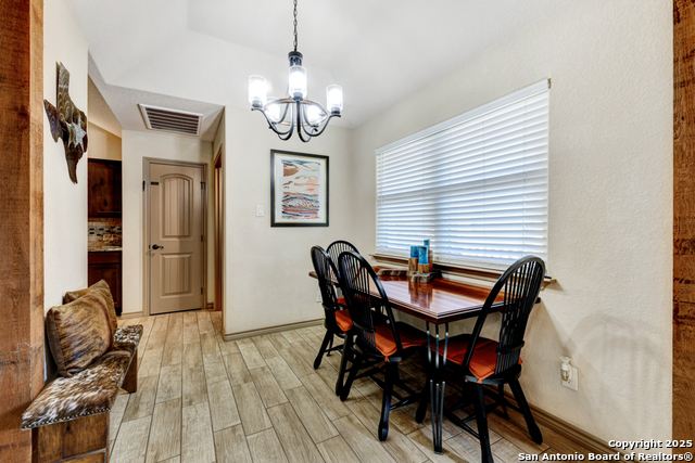 Image 18 of 40 For 157 Turnberry