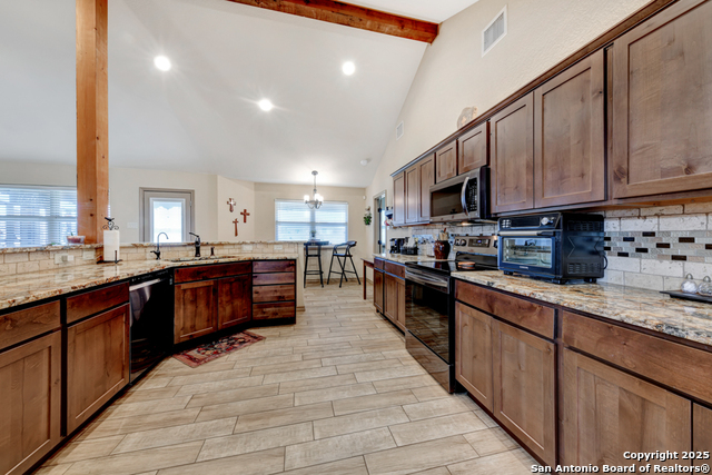 Image 26 of 40 For 157 Turnberry