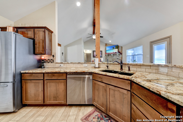 Image 31 of 40 For 157 Turnberry