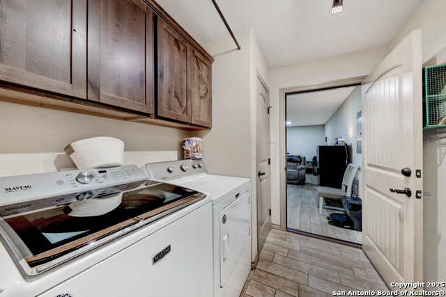 Image 37 of 40 For 157 Turnberry