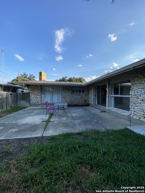 Image 22 of 22 For 611 Oblate Dr
