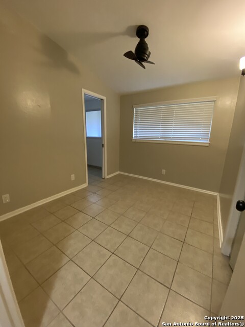 Image 9 of 22 For 611 Oblate Dr