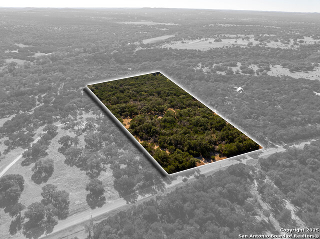 Image 2 of 10 For 117 River Ranch