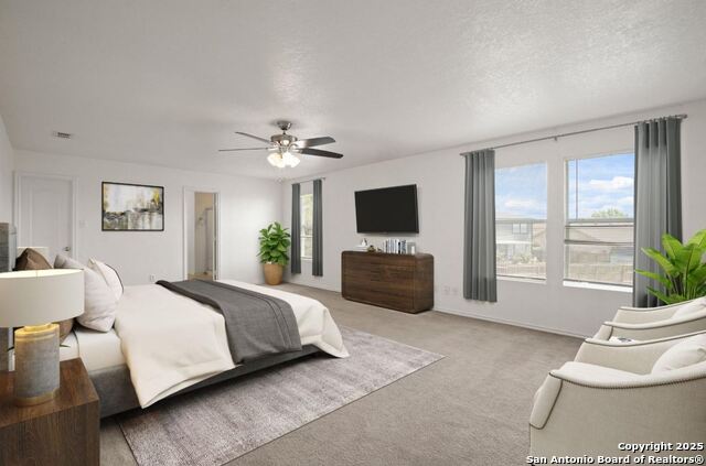 Listing photo id 13 for 668 Crossing Nw