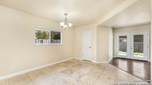 Image 10 of 24 For 5642 Lovett Oaks