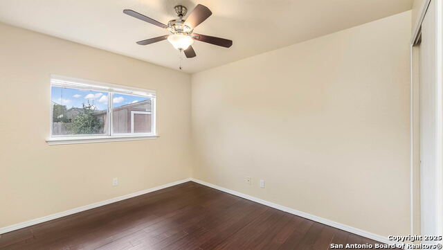 Image 17 of 24 For 5642 Lovett Oaks