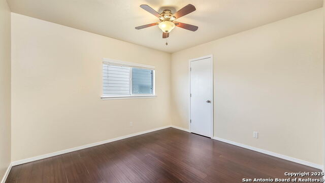 Image 20 of 24 For 5642 Lovett Oaks