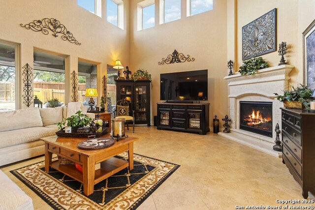 Listing photo id 10 for 8905 Soaring Oak