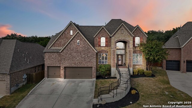 Listing photo id 0 for 8905 Soaring Oak