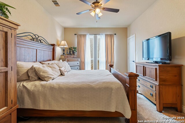 Listing photo id 46 for 8905 Soaring Oak