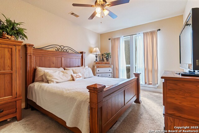 Listing photo id 47 for 8905 Soaring Oak