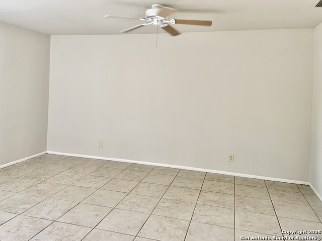 Image 6 of 30 For 5711 Gillis  