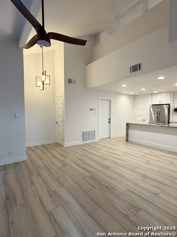 Image 16 of 27 For 6416 Brookway