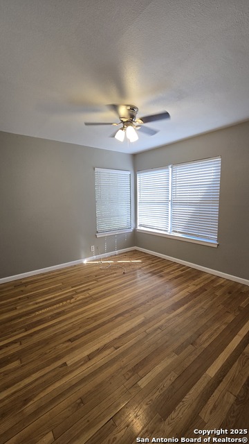 Image 14 of 19 For 606 Shadywood