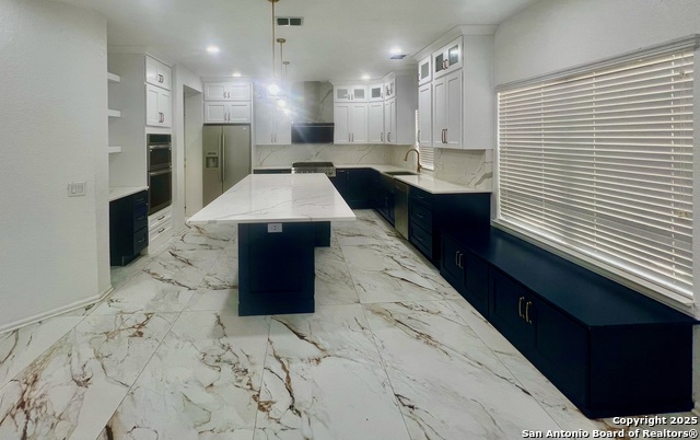 Image 7 of 31 For 25635 Wentink